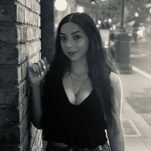 Meet your Posher, Natalie